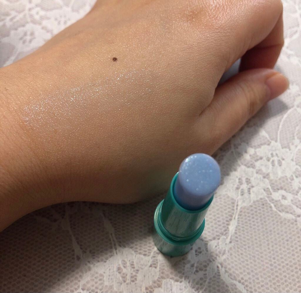 lala on LIPS 「キラキラブルーで重ねぬり❤️スワイプで使用感のせました*:ஐ(..」(3枚目)