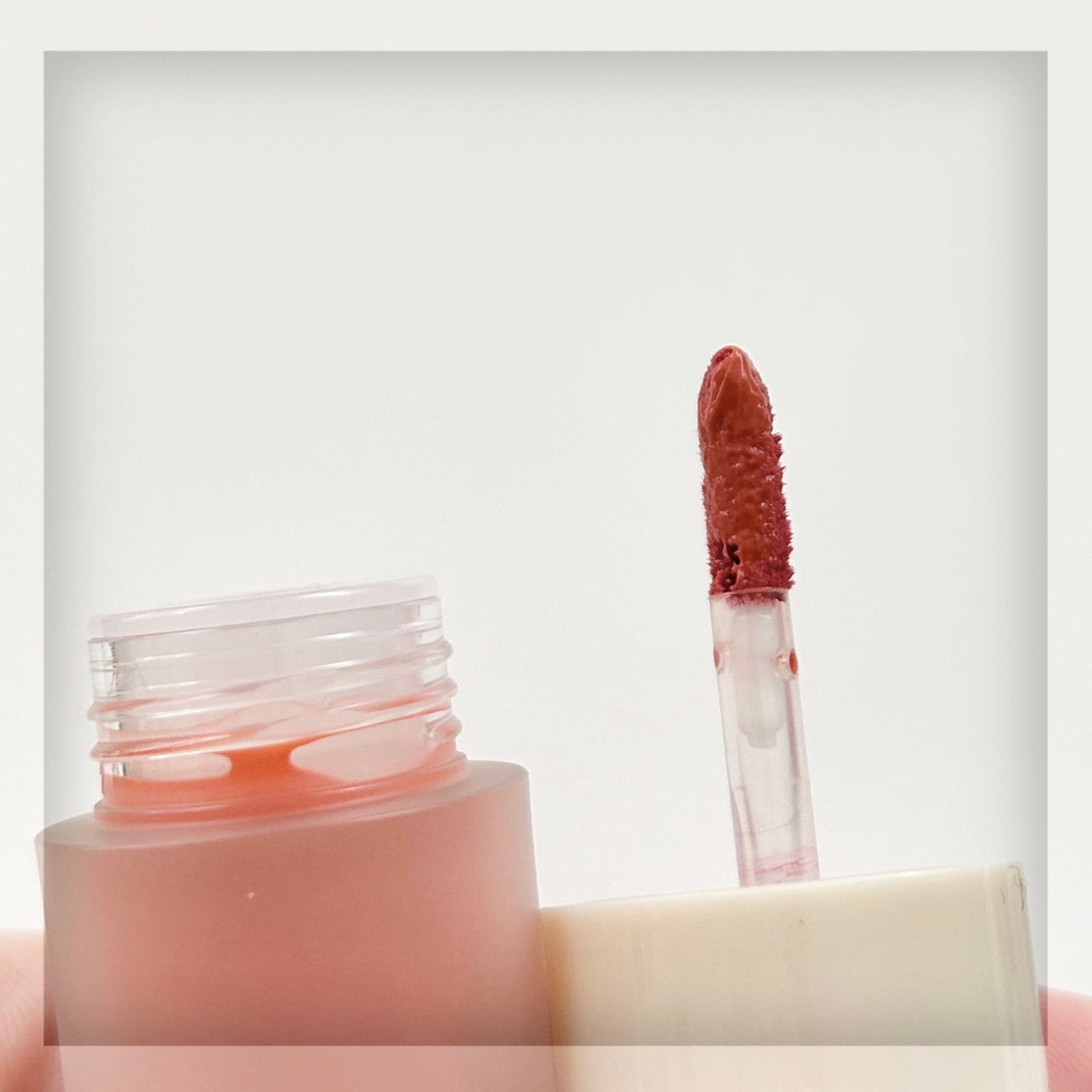 Dew Glaze Tint/NACIFIC/リップグロスを使ったクチコミ(3枚目)