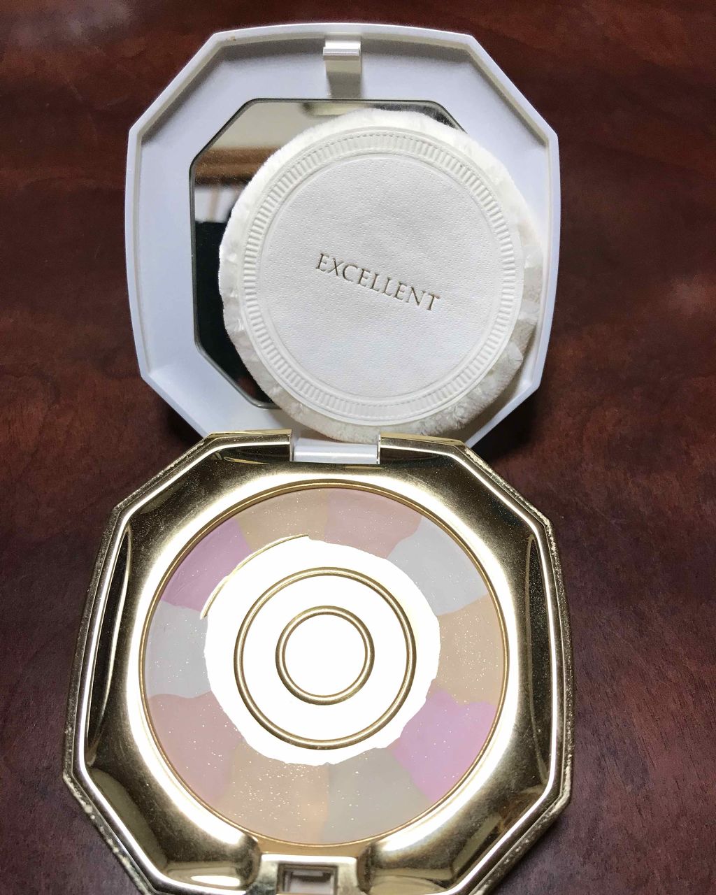 エクセレント メランジェリーコンパクト/ノエビア/プレストパウダーを使ったクチコミ(1枚目)
