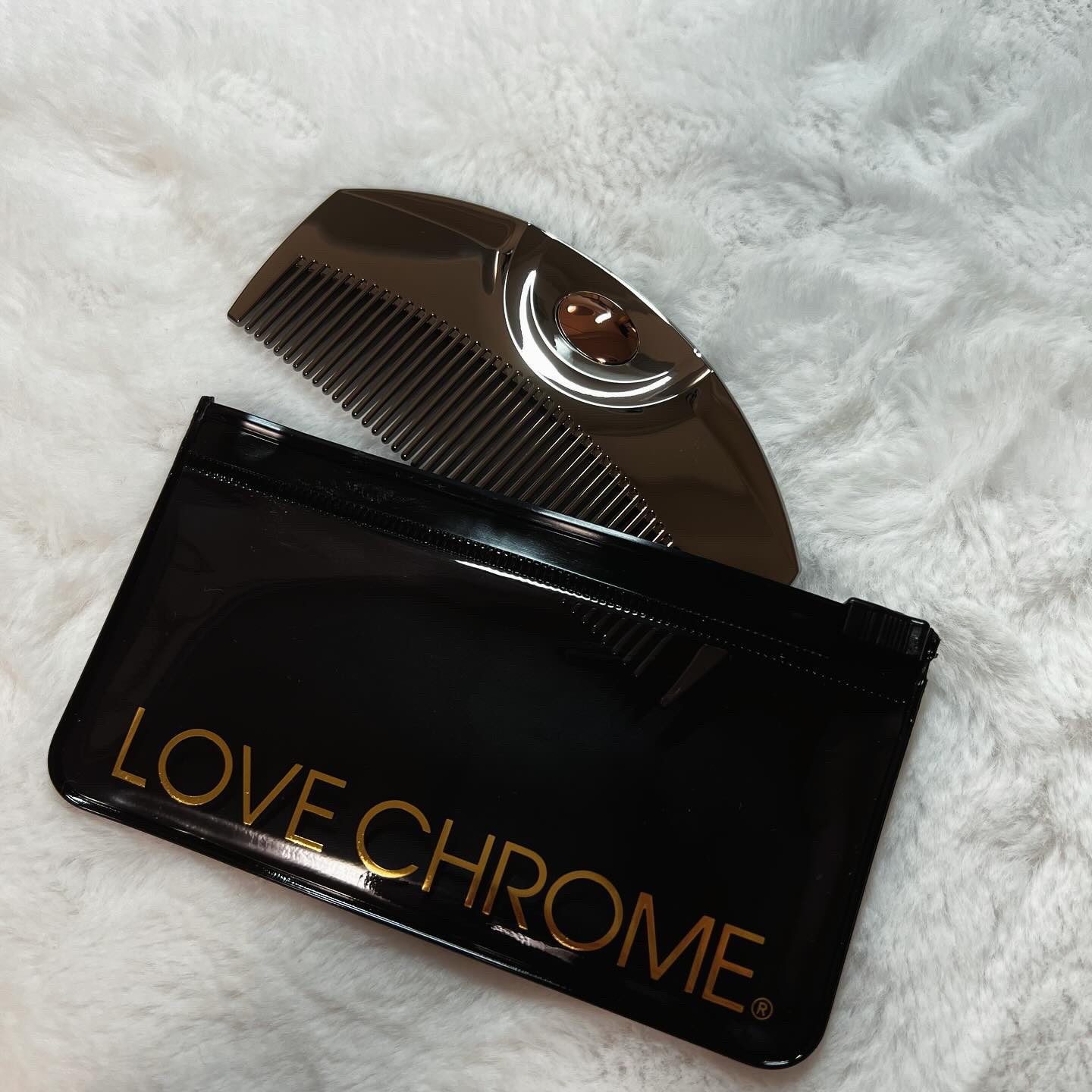 PG ツキ プレミアムブラック/LOVECHROME/ヘアコームを使ったクチコミ（1枚目）