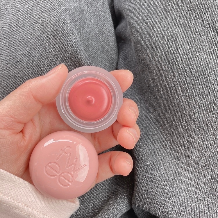 リップアンドチーク ブラーリープリンポット/fwee/口紅を使ったクチコミ（1枚目）