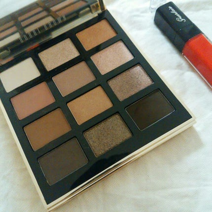 ホリデイ ヌード ドラマ アイ パレット/BOBBI BROWN/アイシャドウパレットを使ったクチコミ(4枚目)