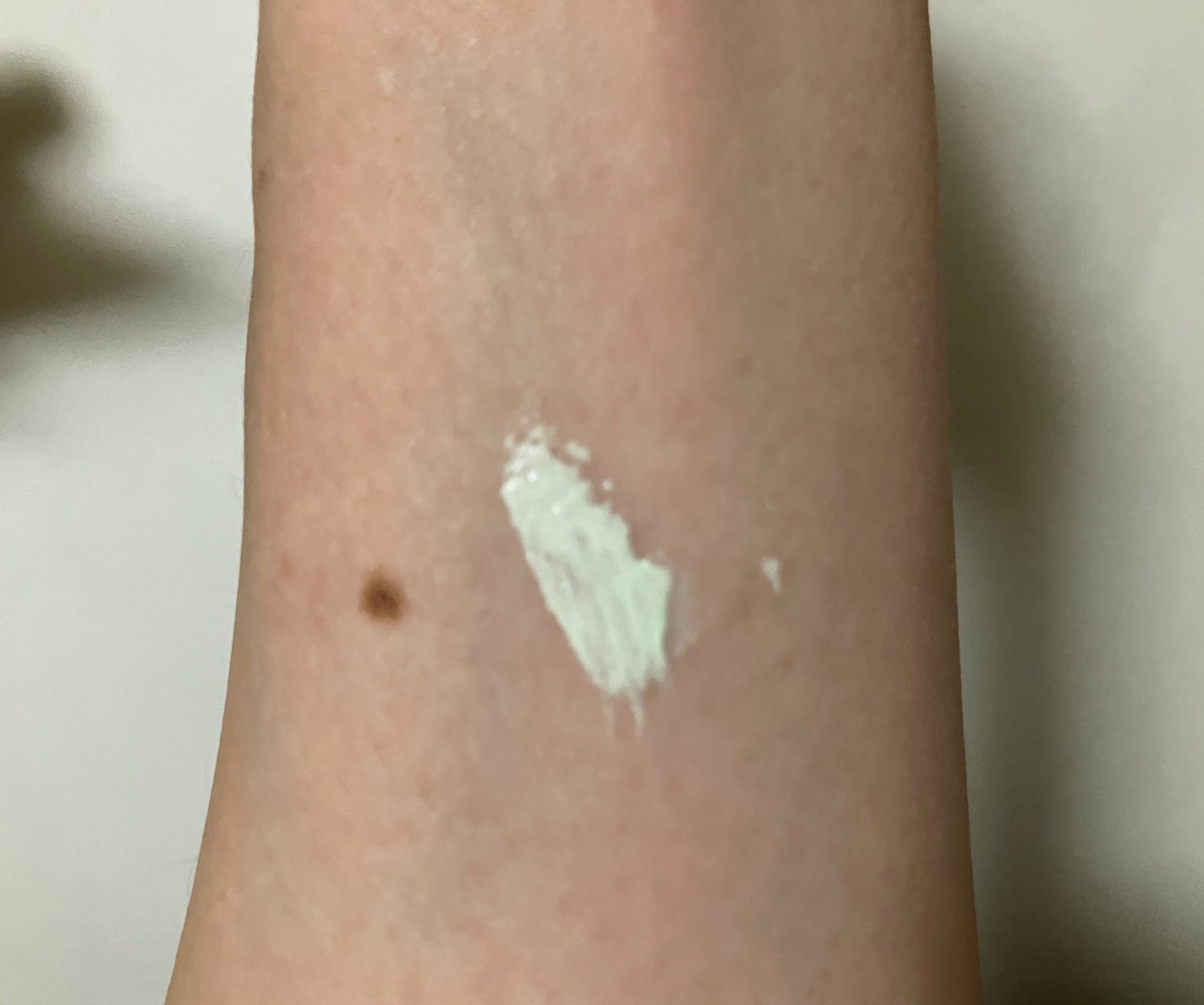 すっぴんクリームC ホワイトフローラルブーケの香り/クラブ/化粧下地を使ったクチコミ(3枚目)