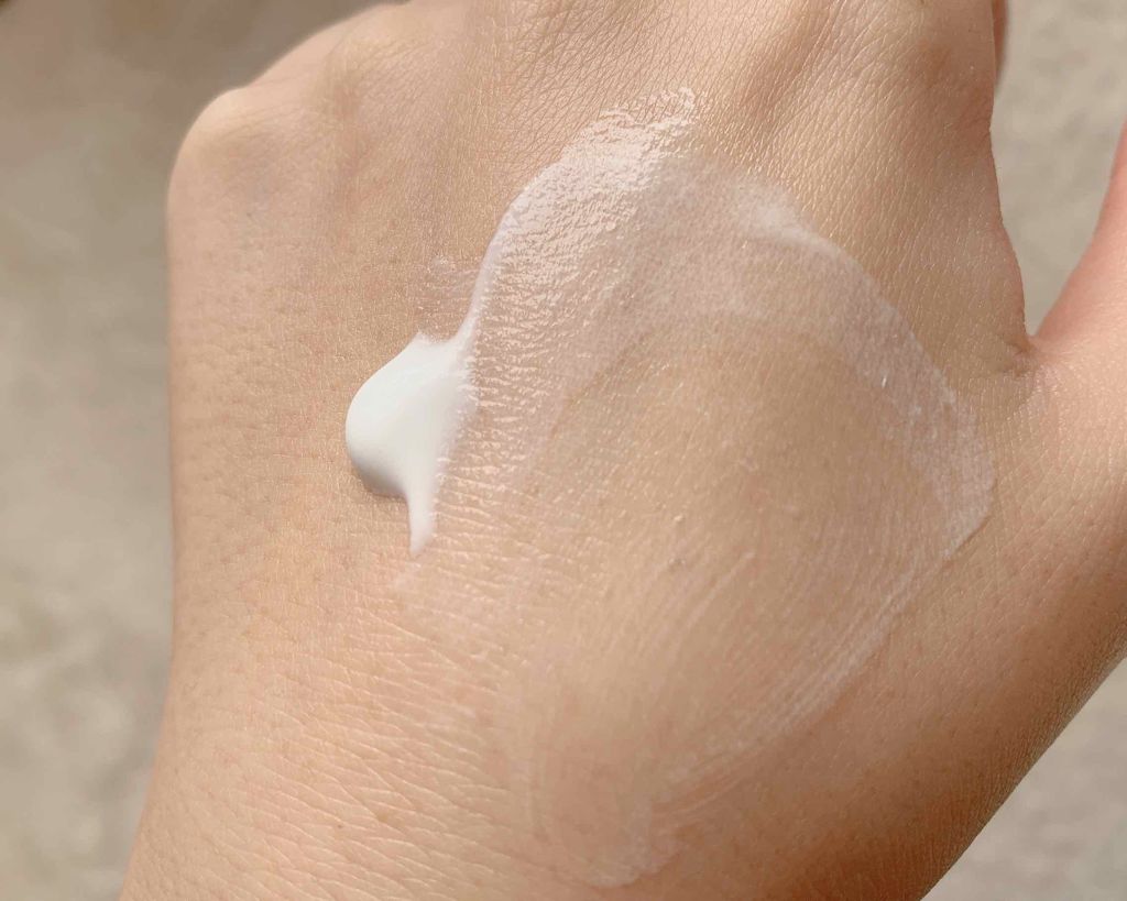 アンブリオリス モイスチャークリーム/アンブリオリス/フェイスクリームを使ったクチコミ（2枚目）