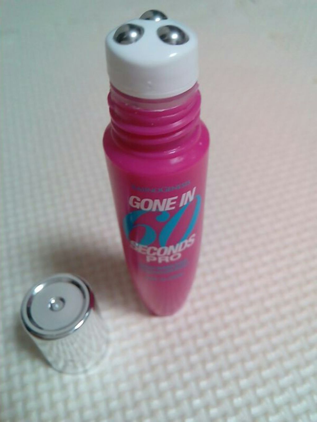 60セカンズプロスター/60セカンズ/アイケア・アイクリームを使ったクチコミ（1枚目）