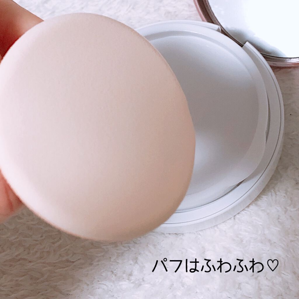 シカムーンライトパクト/4YE/クッションファンデーションを使ったクチコミ（3枚目）