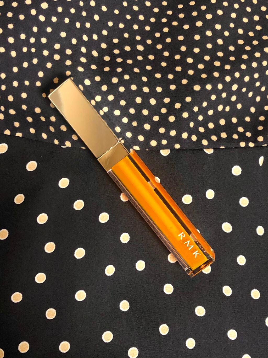 ザ ナウナウネオングロス/RMK/リップグロスを使ったクチコミ(5枚目)