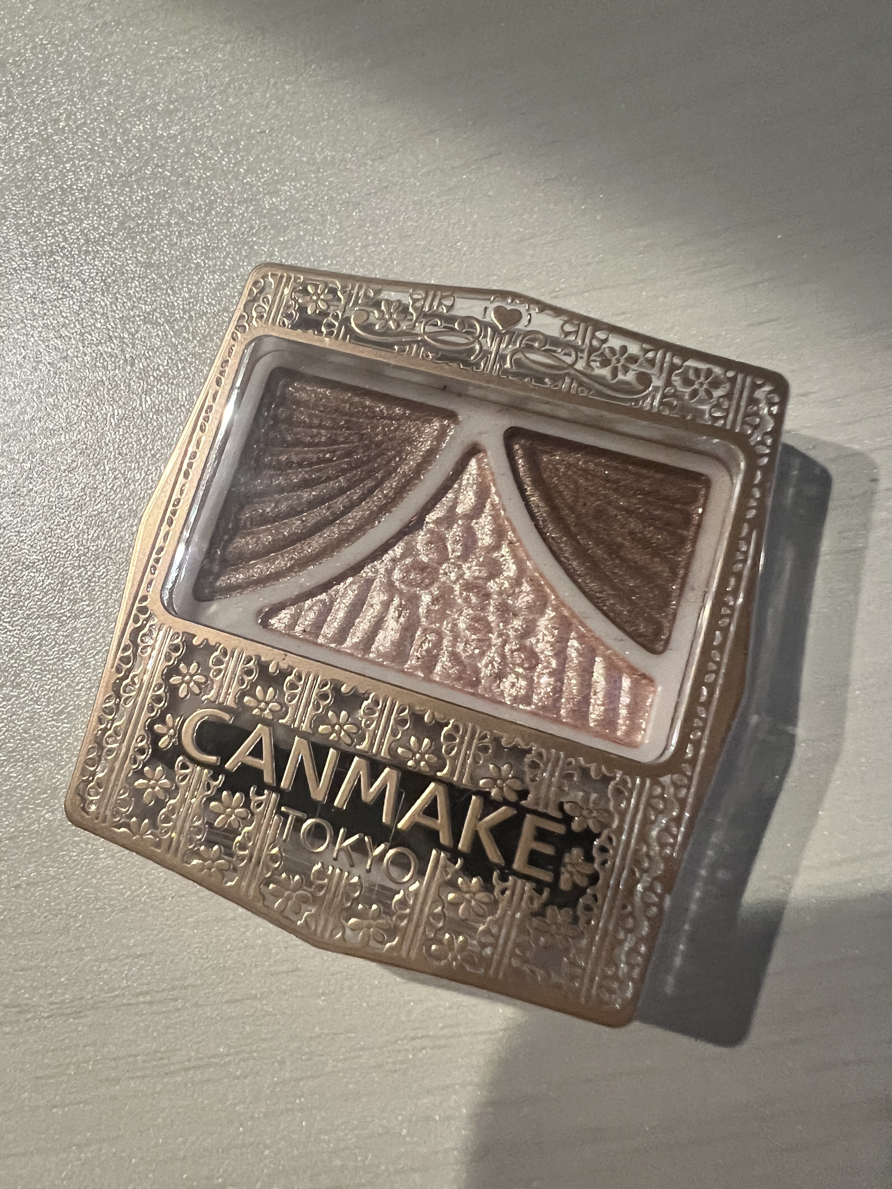 ジューシーピュアアイズ 11 ストロベリーココア/キャンメイク/アイシャドウパレットを使ったクチコミ（1枚目）