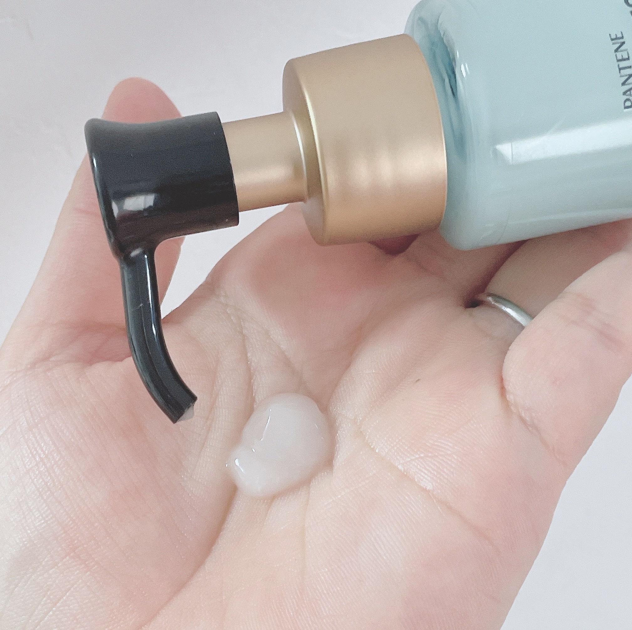 ミラクルズ うるおいブーストミルクウォーターセラム/パンテーン/アウトバストリートメントを使ったクチコミ（2枚目）