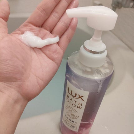 バスグロウ ストレート&シャイン シャンプー/トリートメント/LUX/市販シャンプーを使ったクチコミ(4枚目)