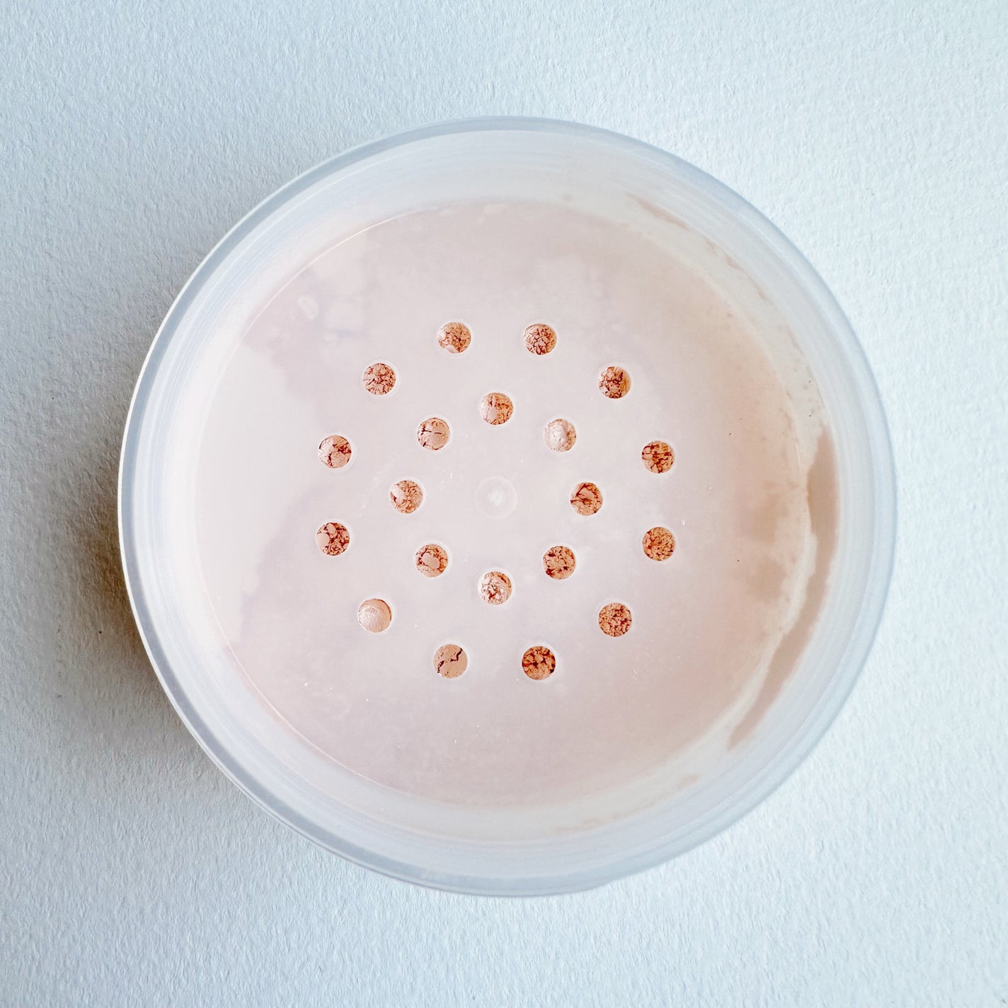 ミネラルUVパウダー/エトヴォス/ルースパウダーを使ったクチコミ(3枚目)