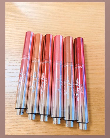 レブロン キス メルティング シャイン リップスティック
REVLON KISS MELTING SHINE LIPSTICK

レブロンから出た新作のリップスティックを紹介！💄✨


美容液成分
くち