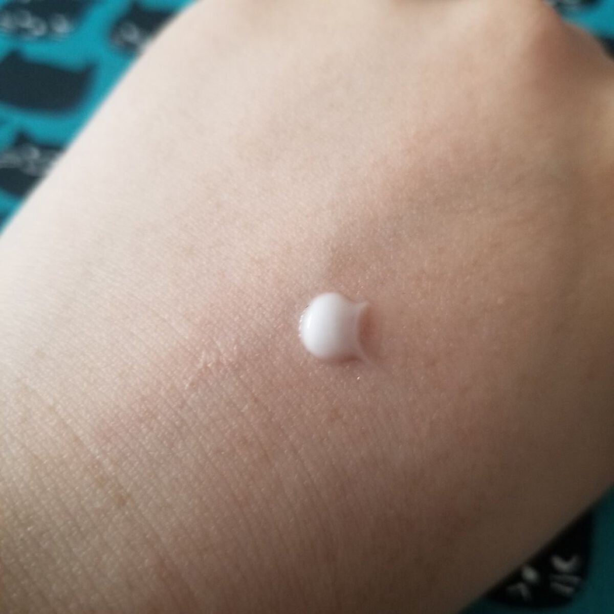 チェリーブロッサム ソフトハンドクリーム 30ml/L'OCCITANE/ハンドクリームを使ったクチコミ（2枚目）