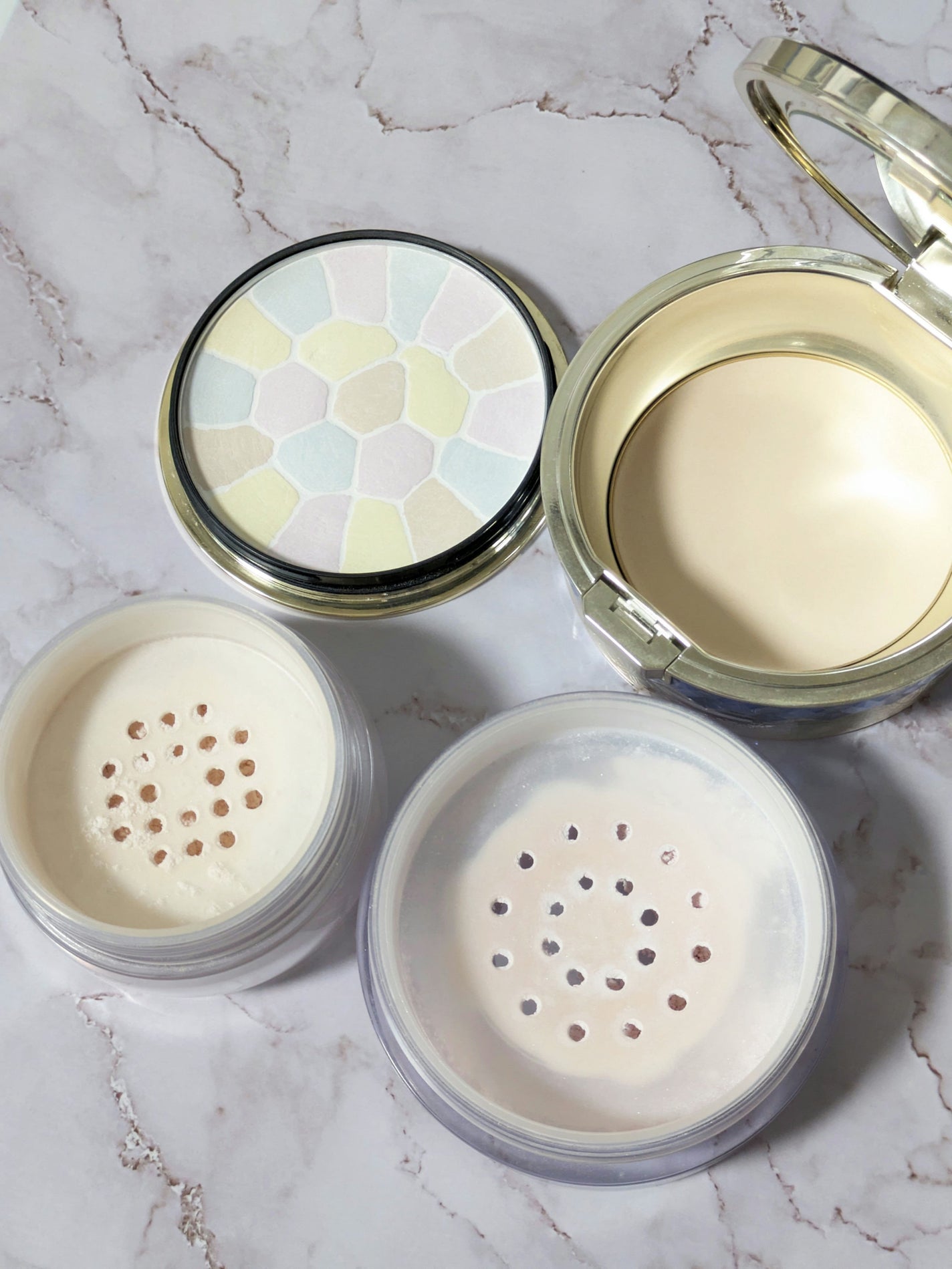 マイファンスィー UVフェイスパウダー/Koh Gen Do/ルースパウダーを使ったクチコミ(2枚目)