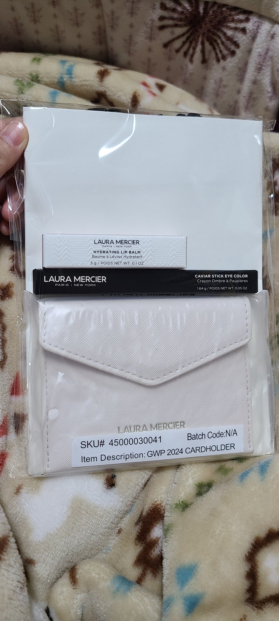 キャビア スティック アイカラー N R02/ローラ メルシエ/スティックアイシャドウを使ったクチコミ（3枚目）