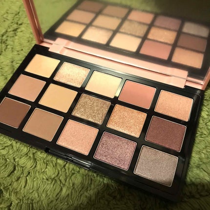 プレイカラーアイパレット ランジェリーバックステージ/ETUDE/アイシャドウパレットを使ったクチコミ(2枚目)