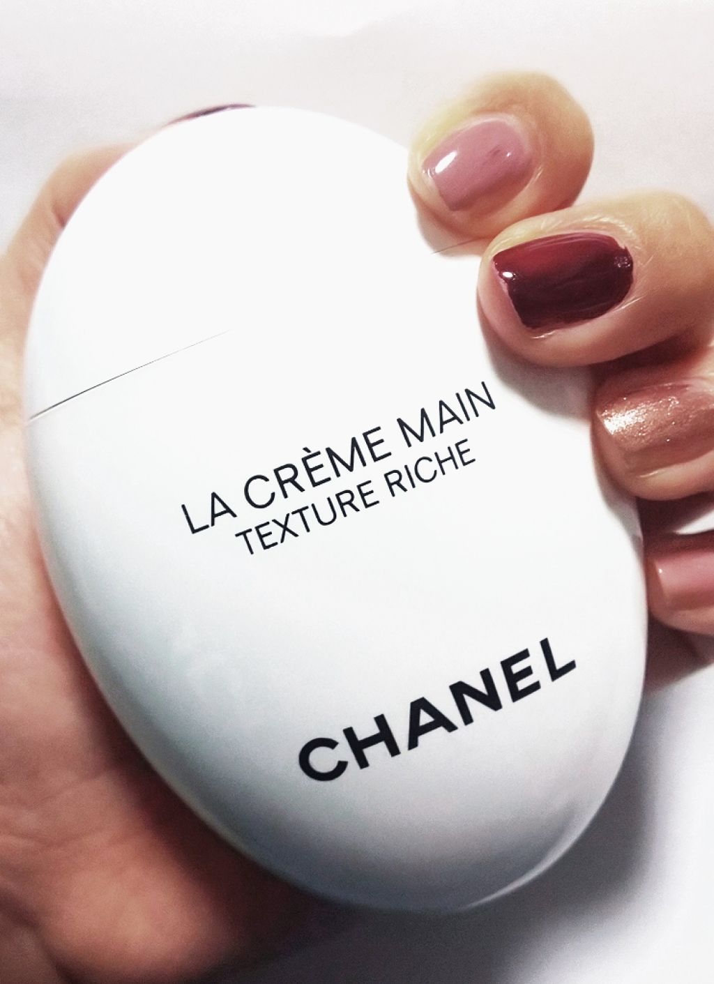 ラ クレーム マン/CHANEL/ハンドクリームを使ったクチコミ(1枚目)