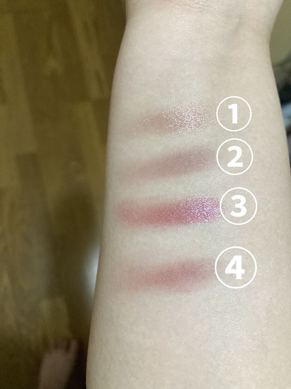 レブロン カラーステイ デイ トゥ ナイト アイシャドウ クアッド/REVLON/アイシャドウパレットを使ったクチコミ（3枚目）