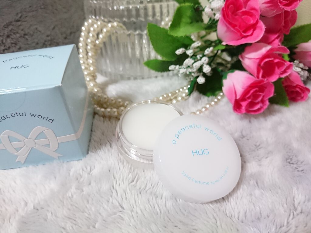 HUG ソリッドパフューム/a peaceful world/練り香水を使ったクチコミ（2枚目）