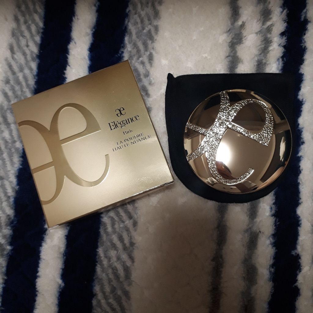 ラ プードル オートニュアンス/Elégance/プレストパウダーを使ったクチコミ（1枚目）