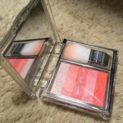 ブルーミングデュー オイルインブラッシュ/JILL STUART/パウダーチークを使ったクチコミ(4枚目)