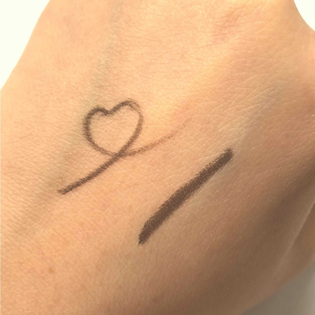 「密着アイライナー」クリームペンシル/デジャヴュ/ペンシルアイライナーを使ったクチコミ(2枚目)