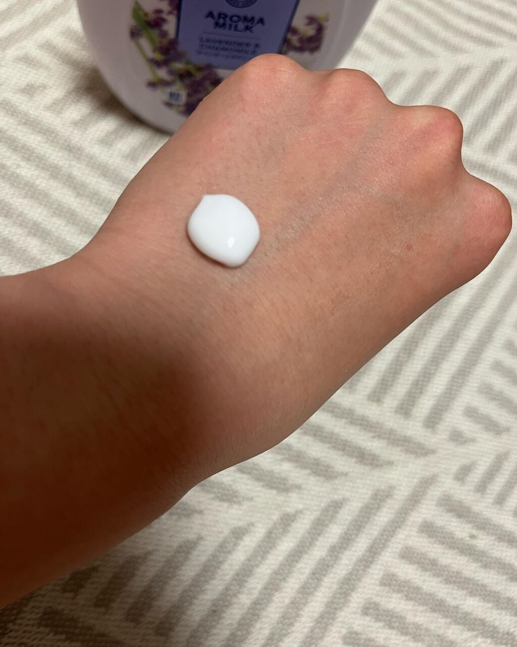ドリーミースキン アロマミルク/ジョンソンボディケア/ボディミルクを使ったクチコミ(2枚目)