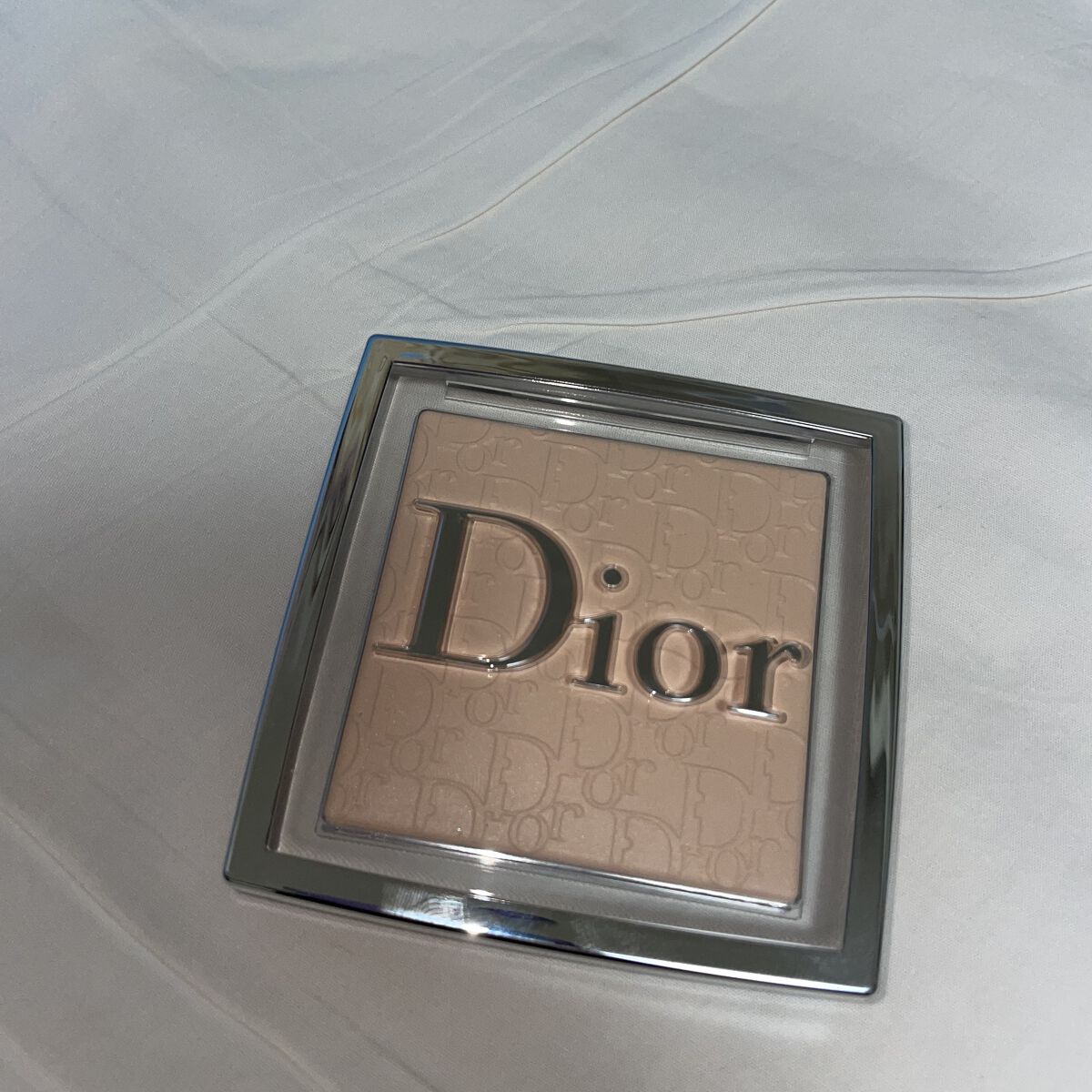 ディオール バックステージ フェイス＆ボディ パウダー/Dior/プレストパウダーを使ったクチコミ（1枚目）