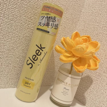 Sleek スリークbyサラサロン ドライシャンプー

→　ドライシャンプーとは、お湯や水がなくても髪を洗えるシャンプーのこと。髪を濡らしたり乾かしたりする手間が省けるため、洗髪の時短につながります。ま