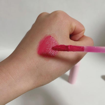 ジューシーラスティングティント/rom&nd/リップティントを使ったクチコミ(2枚目)