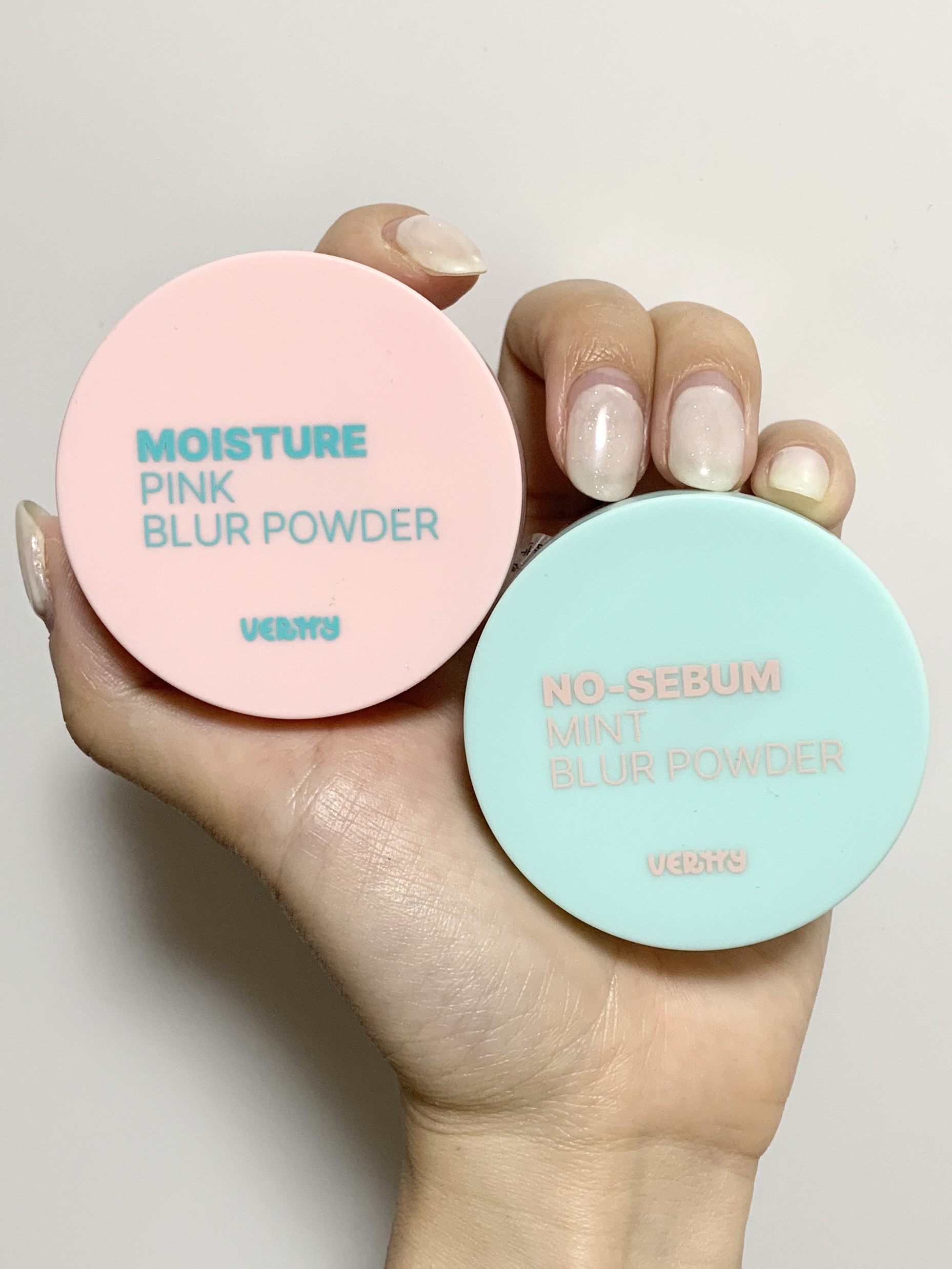 モイスチャーピンクブラーパウダー/Vertty/ルースパウダーを使ったクチコミ（1枚目）