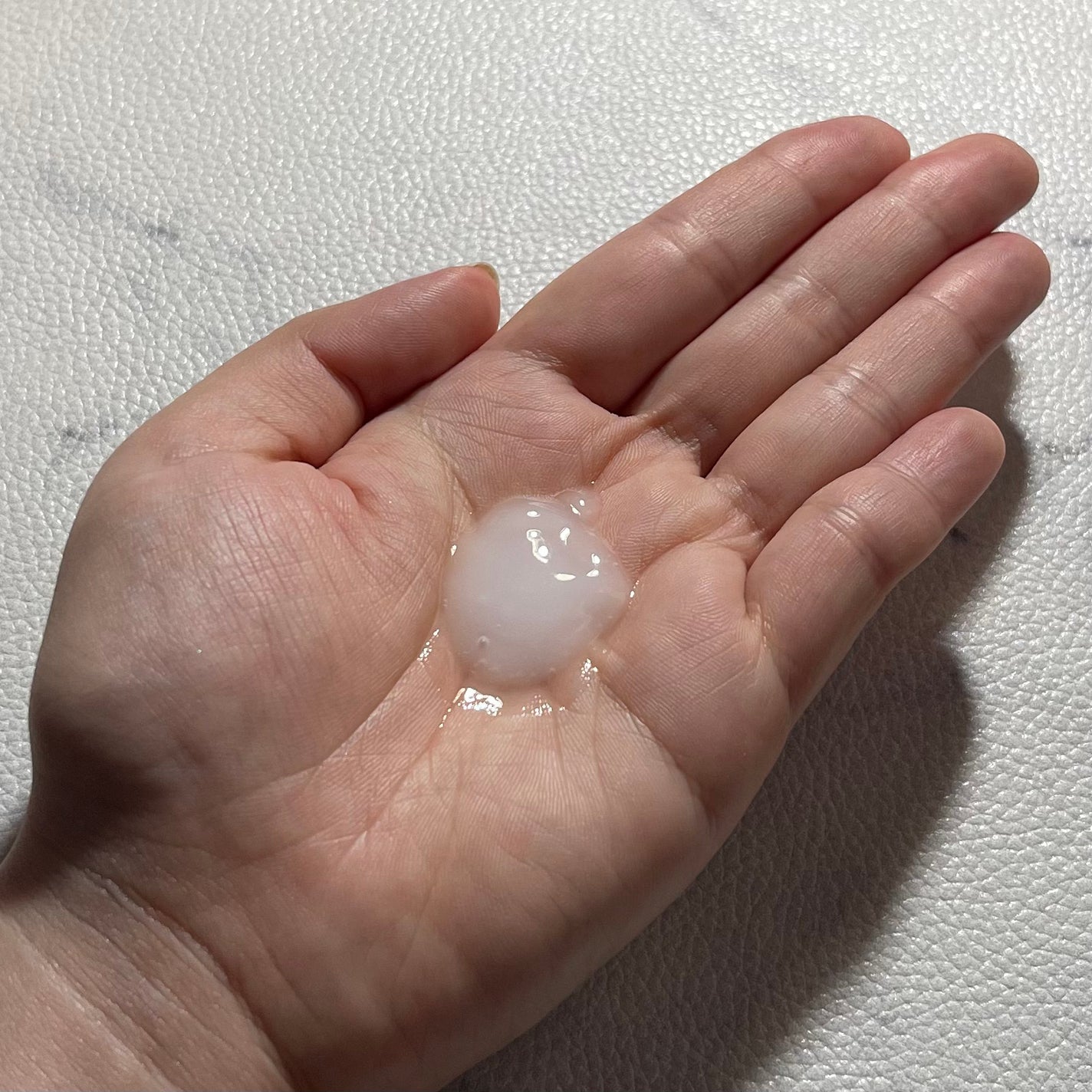 ミラクルズ うるおいブーストミルクウォーターセラム/パンテーン/アウトバストリートメントを使ったクチコミ(6枚目)