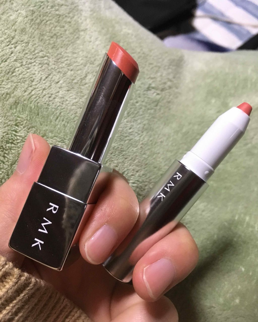 イレジスティブル グローリップス/RMK/口紅を使ったクチコミ(2枚目)