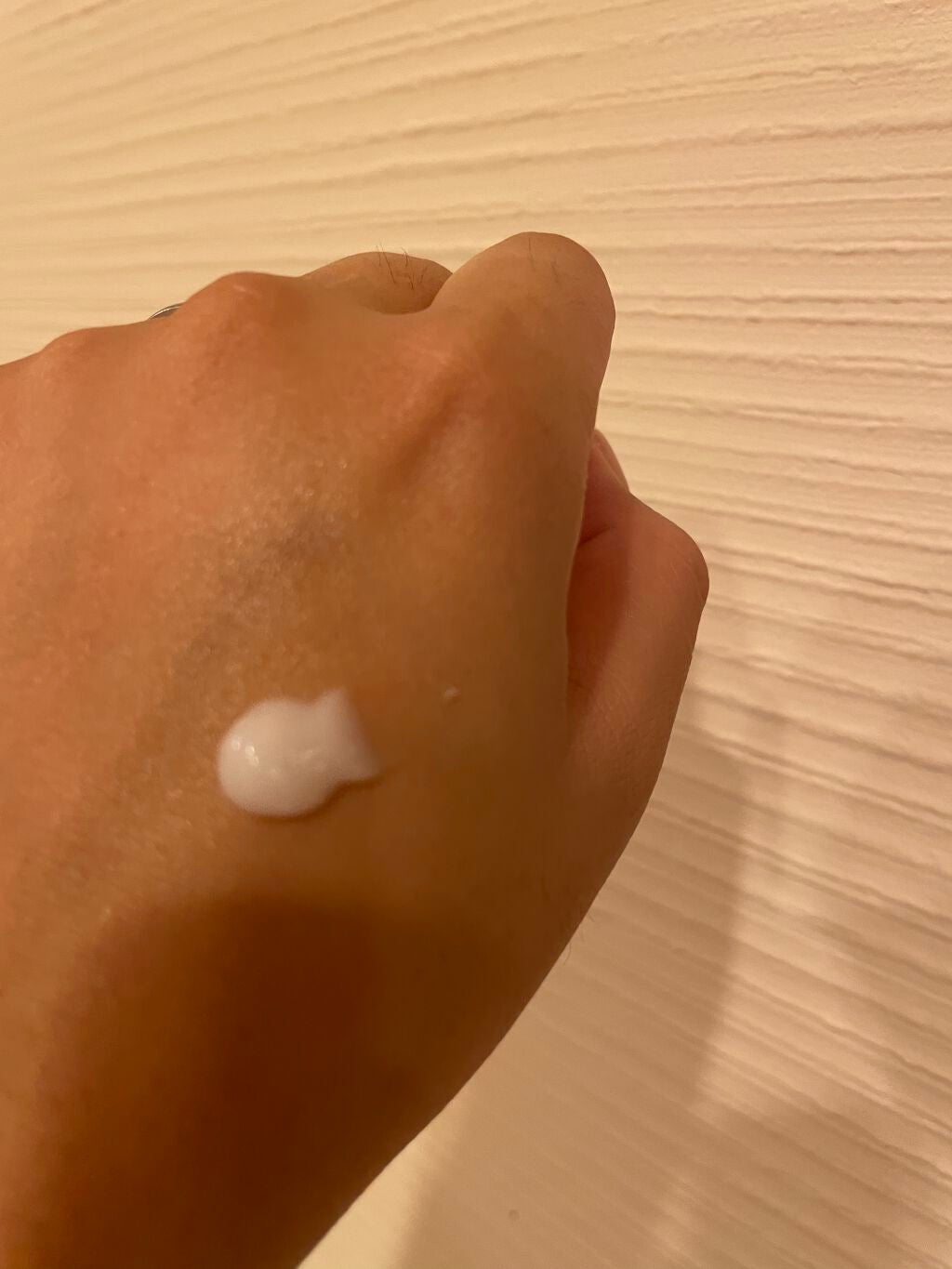 デュイセル シカプラスバーム/DEWYCEL/フェイスクリームを使ったクチコミ(2枚目)