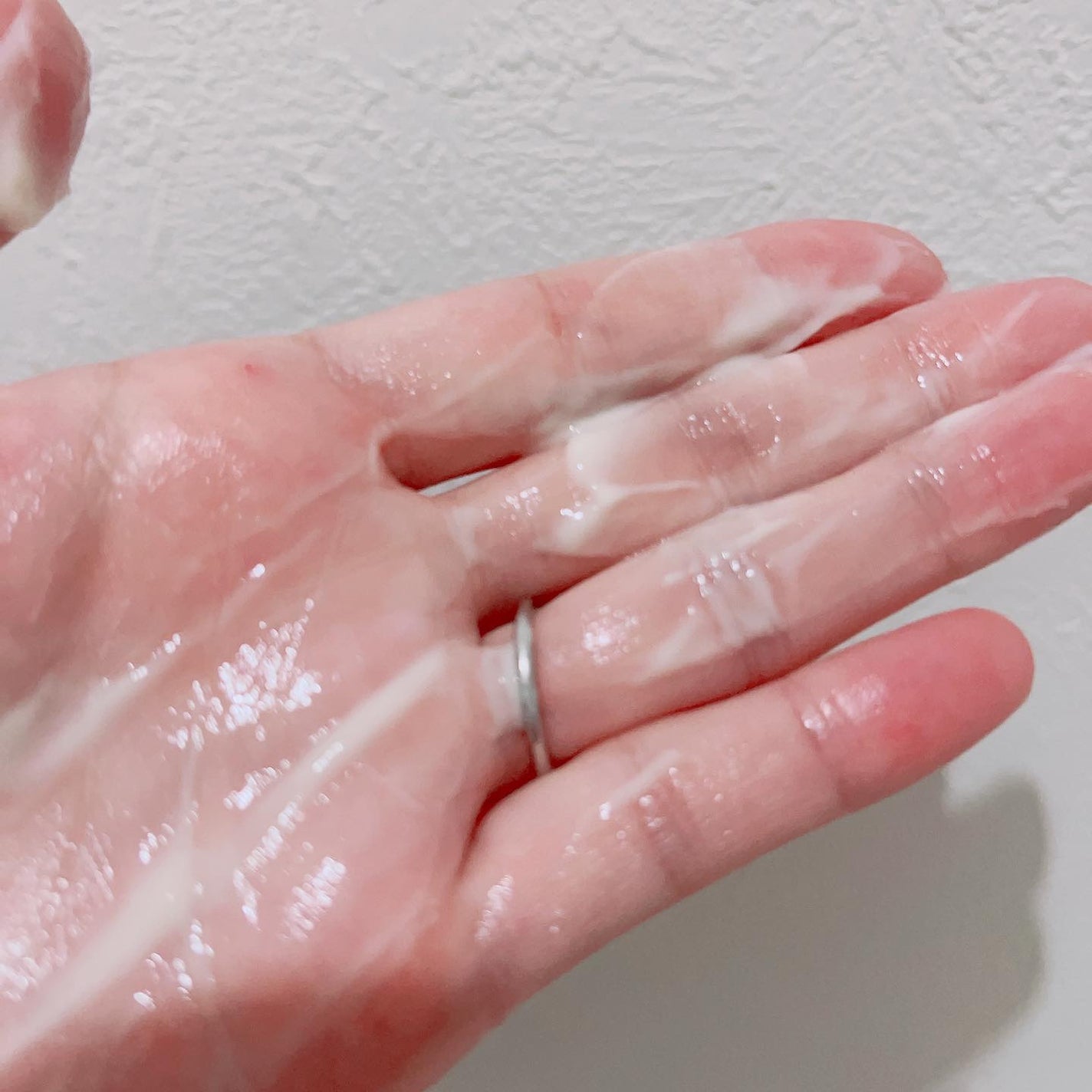 エンリッチ ボンディングクリーム/AYUNCHE/アウトバストリートメントを使ったクチコミ(4枚目)