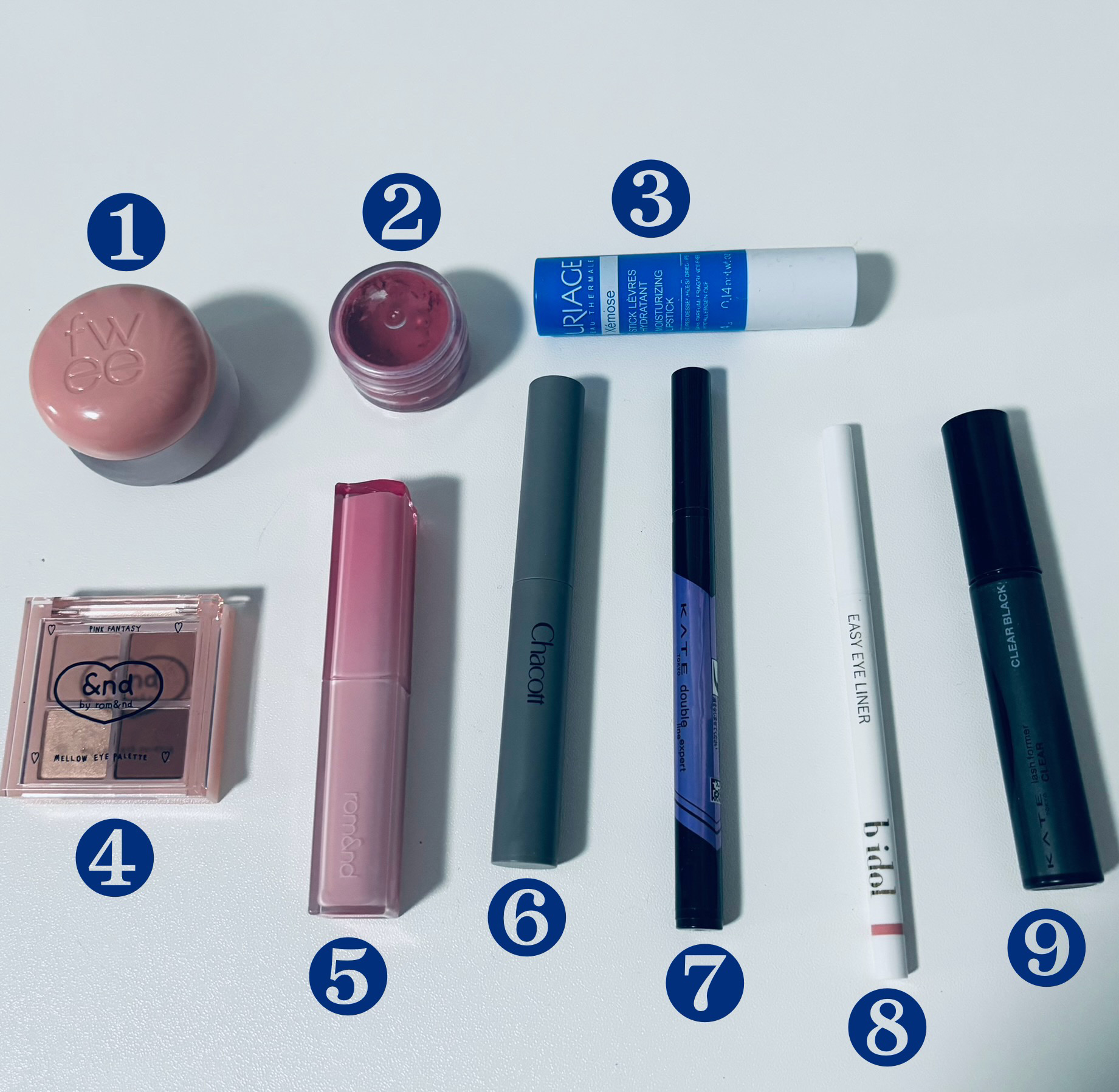 モイストリップ(無香料)/ユリアージュ/リップクリームを使ったクチコミ（2枚目）