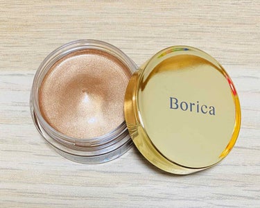 
Borica
美容液ケアアイシャドウ
03 Silky Brown
¥1300(税抜)

前にこれと同じ限定色、Silky Orangeを
投稿しましが、追加でブラウンを
購入したのでレビューします(