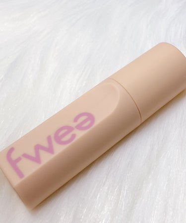 fwee フィーティントスエードのクチコミ「fweeのティントスエード 


fwee フィーティントスエード 02 ドライリハーサル

.....」（2枚目）