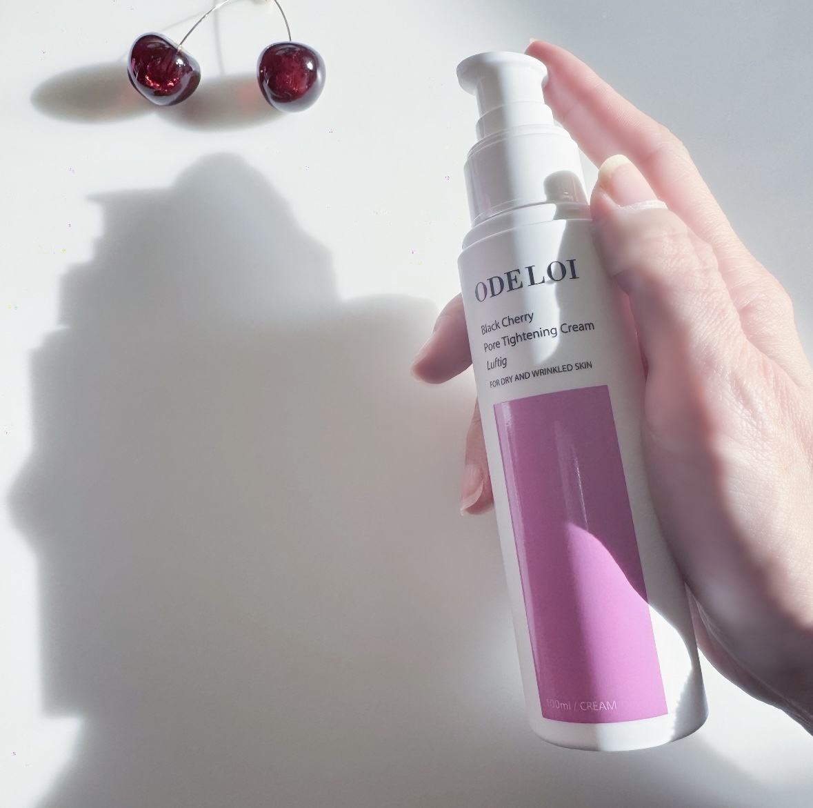 ブラックチェリー 毛穴引き締めクリーム ロフディ/ODELOI/フェイスクリームを使ったクチコミ（2枚目）