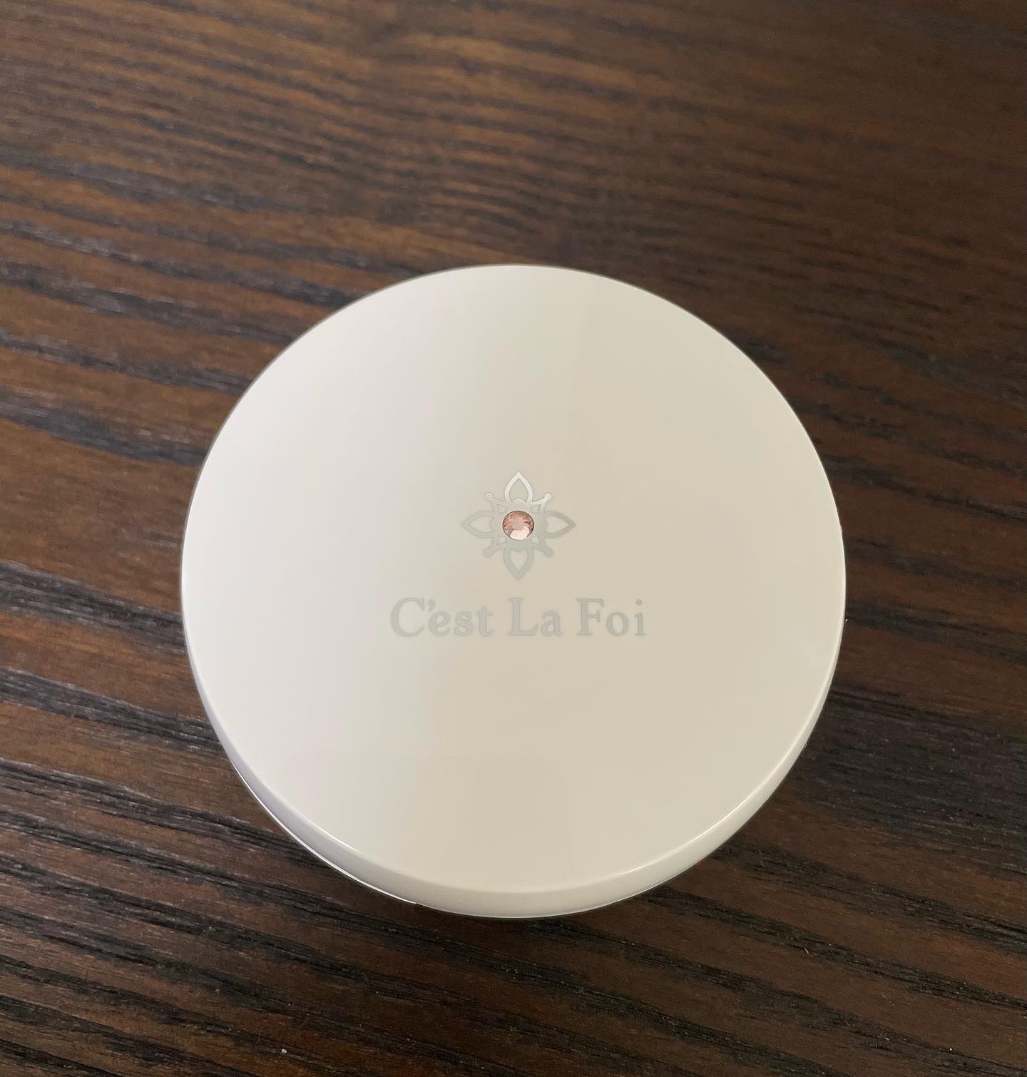 エッセンスパウダー		/セラフォア/プレストパウダーを使ったクチコミ（1枚目）