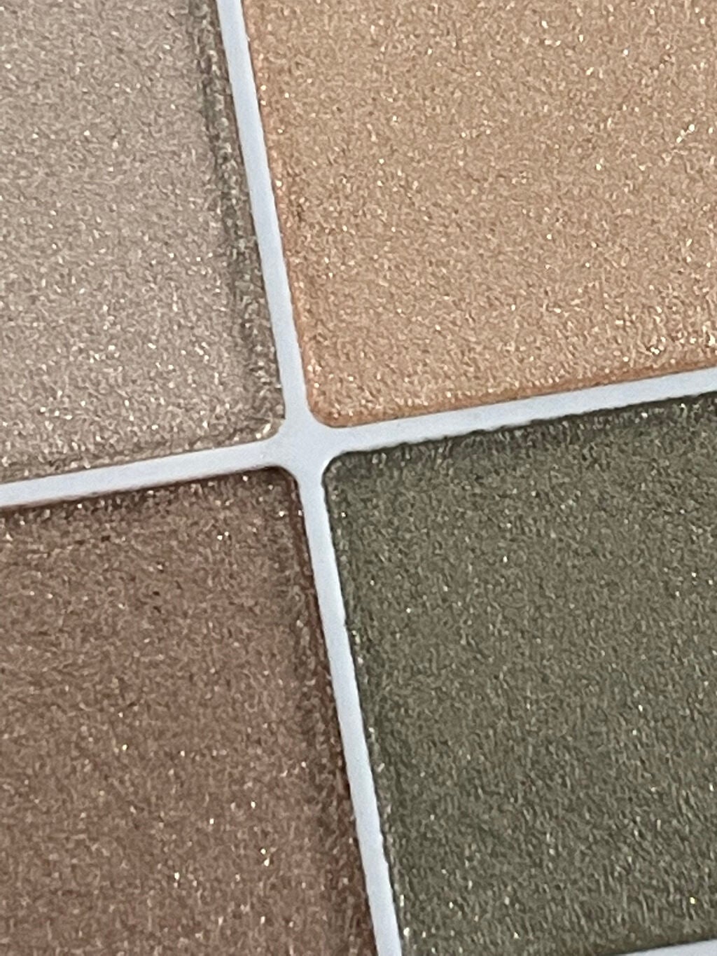 シルキースフレアイズ/キャンメイク/アイシャドウパレットを使ったクチコミ(2枚目)