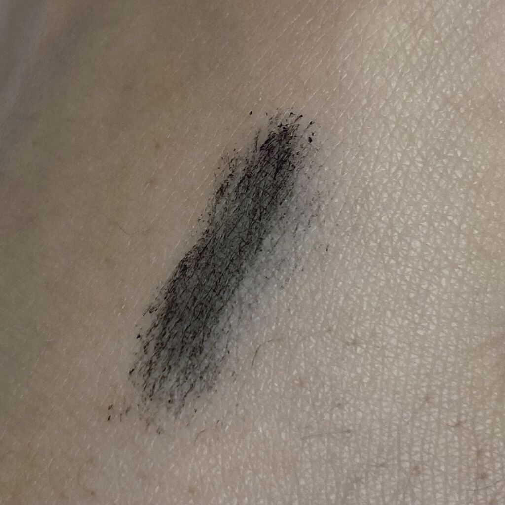 「塗るつけまつげ」自まつげ際立てタイプ/デジャヴュ/マスカラを使ったクチコミ（3枚目）