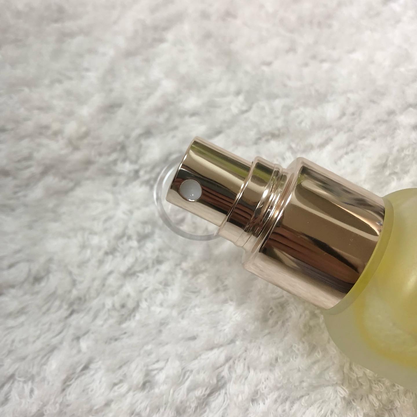 ダルバ ホワイトトリュフファーストスプレーセラム/ダルバ/ミスト状化粧水を使ったクチコミ（3枚目）