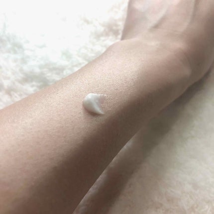 ディオールスキン フォーエヴァー&エヴァー ベース SPF20/PA++/Dior/化粧下地を使ったクチコミ(2枚目)