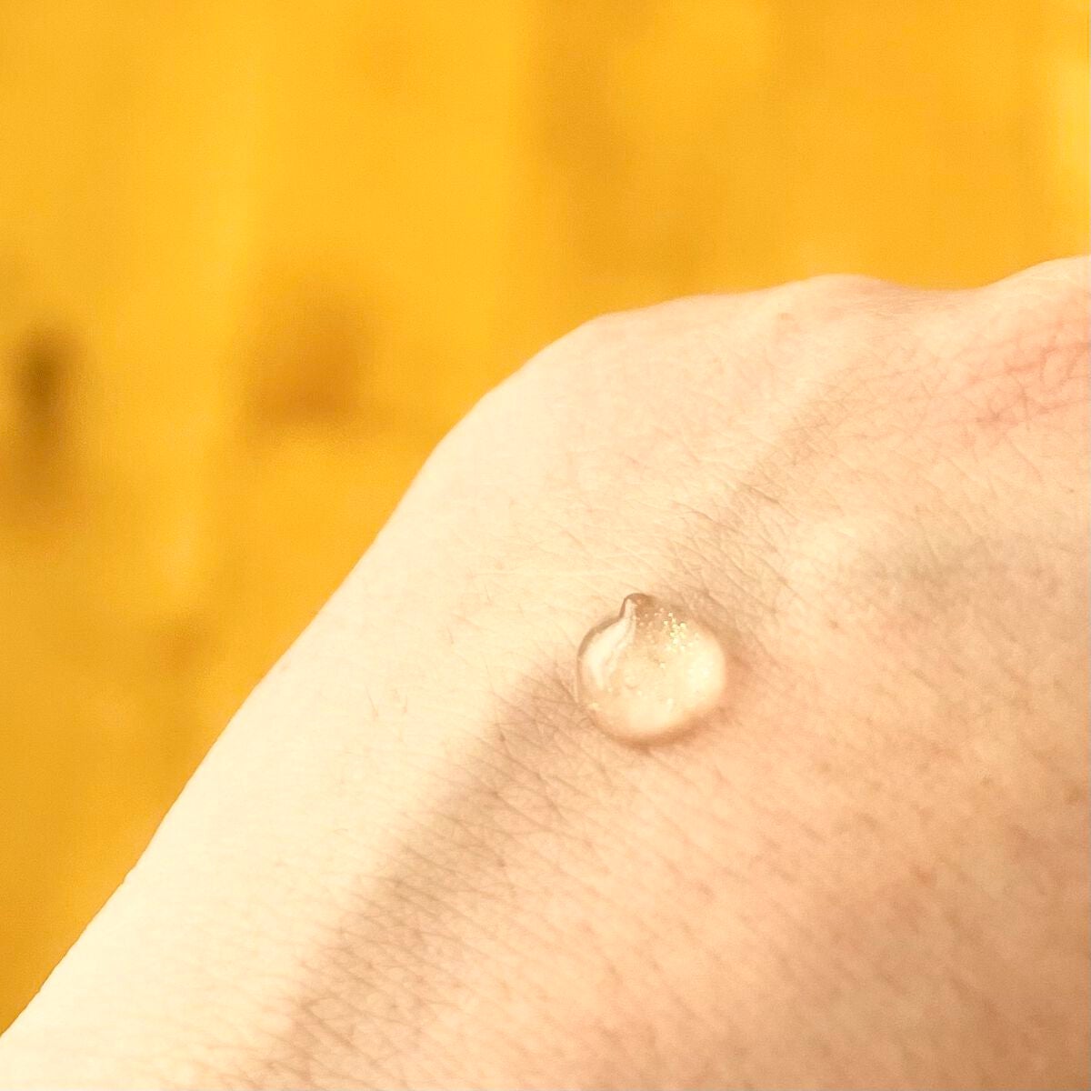 ラディアント タッチ ブラープライマー/YVES SAINT LAURENT BEAUTE/化粧下地を使ったクチコミ(2枚目)