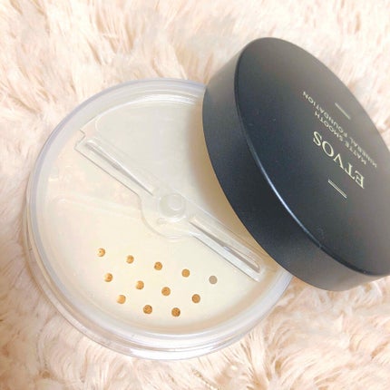 マットスムースミネラルファンデーション/エトヴォス/パウダーファンデーションを使ったクチコミ(2枚目)