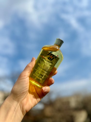 フレイオイル（freioil） シェイピングオイル（Shaping Oil）のクチコミ「世代を超えて愛されるロングセラーも納得💡
天然由来の保湿&エモリエント成分たっぷり。

サラッ.....」（1枚目）