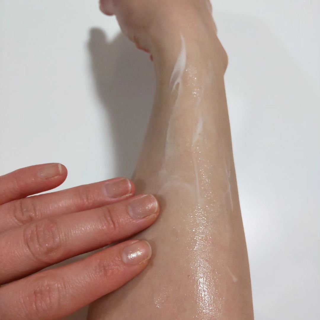 スキンアクア スーパーモイスチャージェル/スキンアクア/日焼け止めジェルを使ったクチコミ（3枚目）