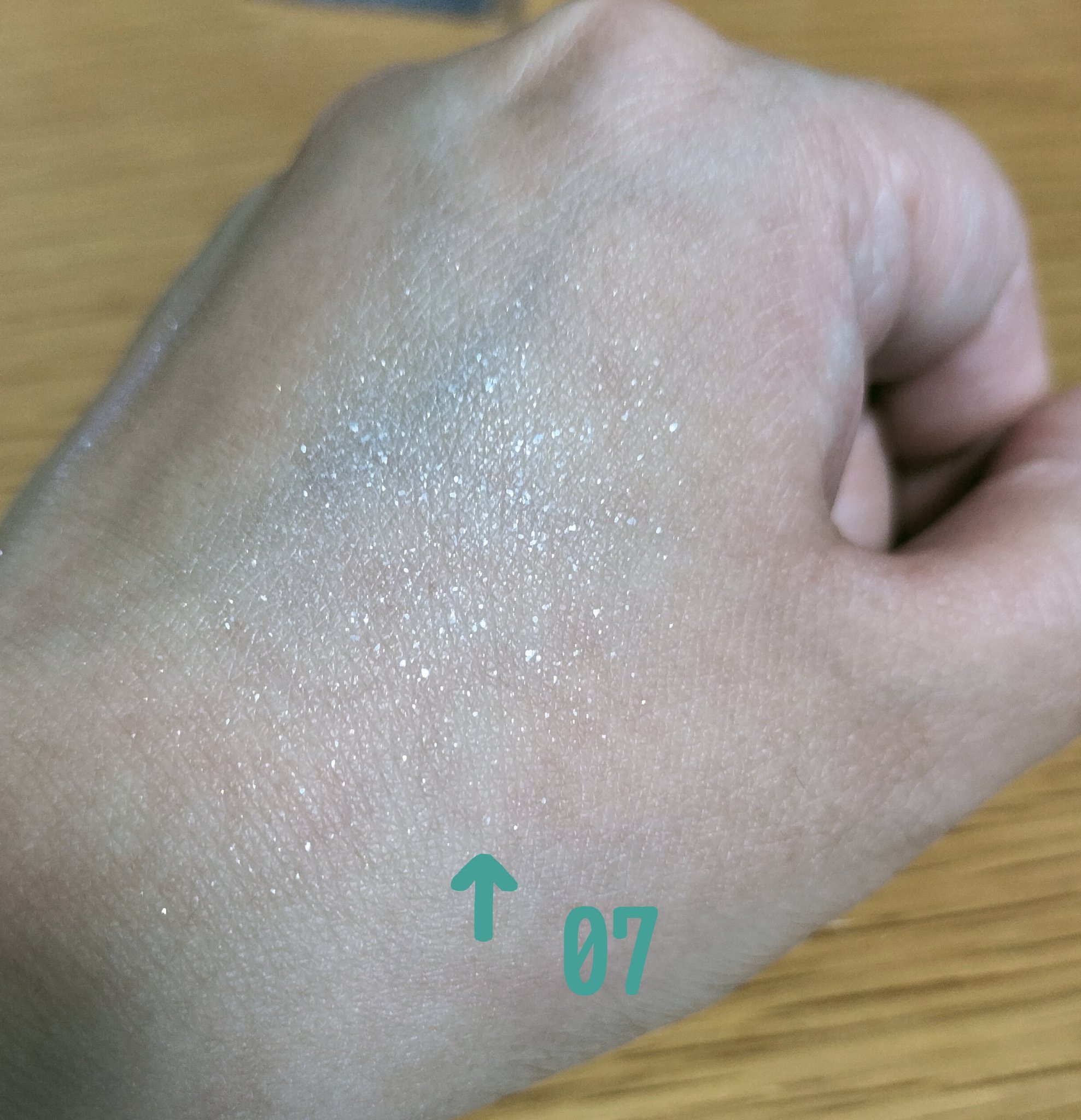 シングルカラーアイシャドウ/CEZANNE/単色アイシャドウを使ったクチコミ（3枚目）