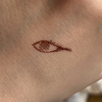 「密着アイライナー」ショート筆リキッド/デジャヴュ/リキッドアイライナーを使ったクチコミ(2枚目)